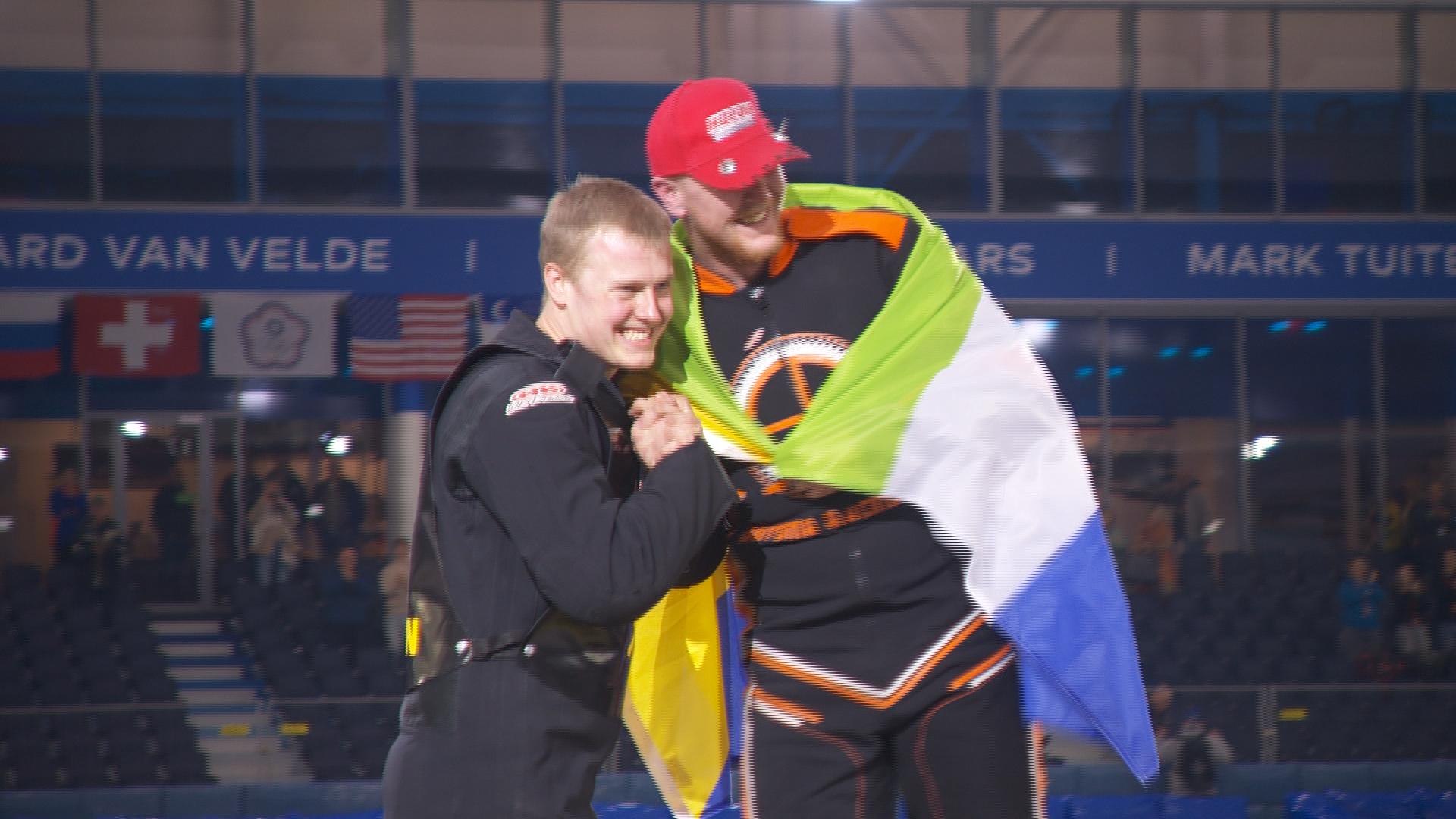 Kramer (L) en Reitsma (R) op it poadium