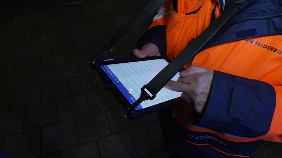 VRR-woordvoerder René van der Linden over het hoge aantal 112-meldingen