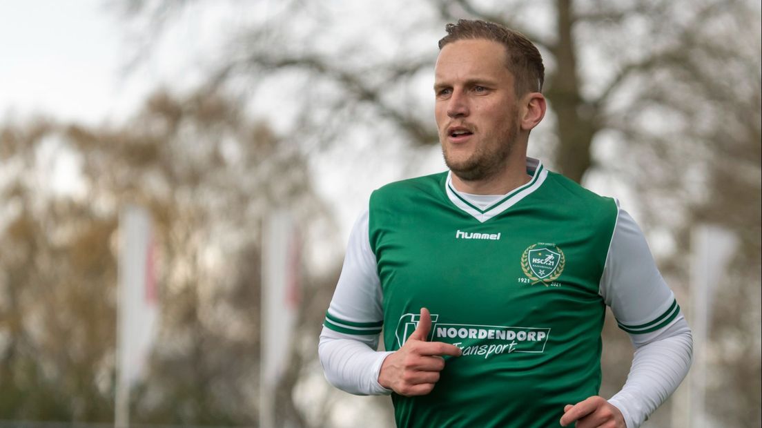 Sjoerd Overgoor was vanmiddag met een goal belangrijk voor HSC'21