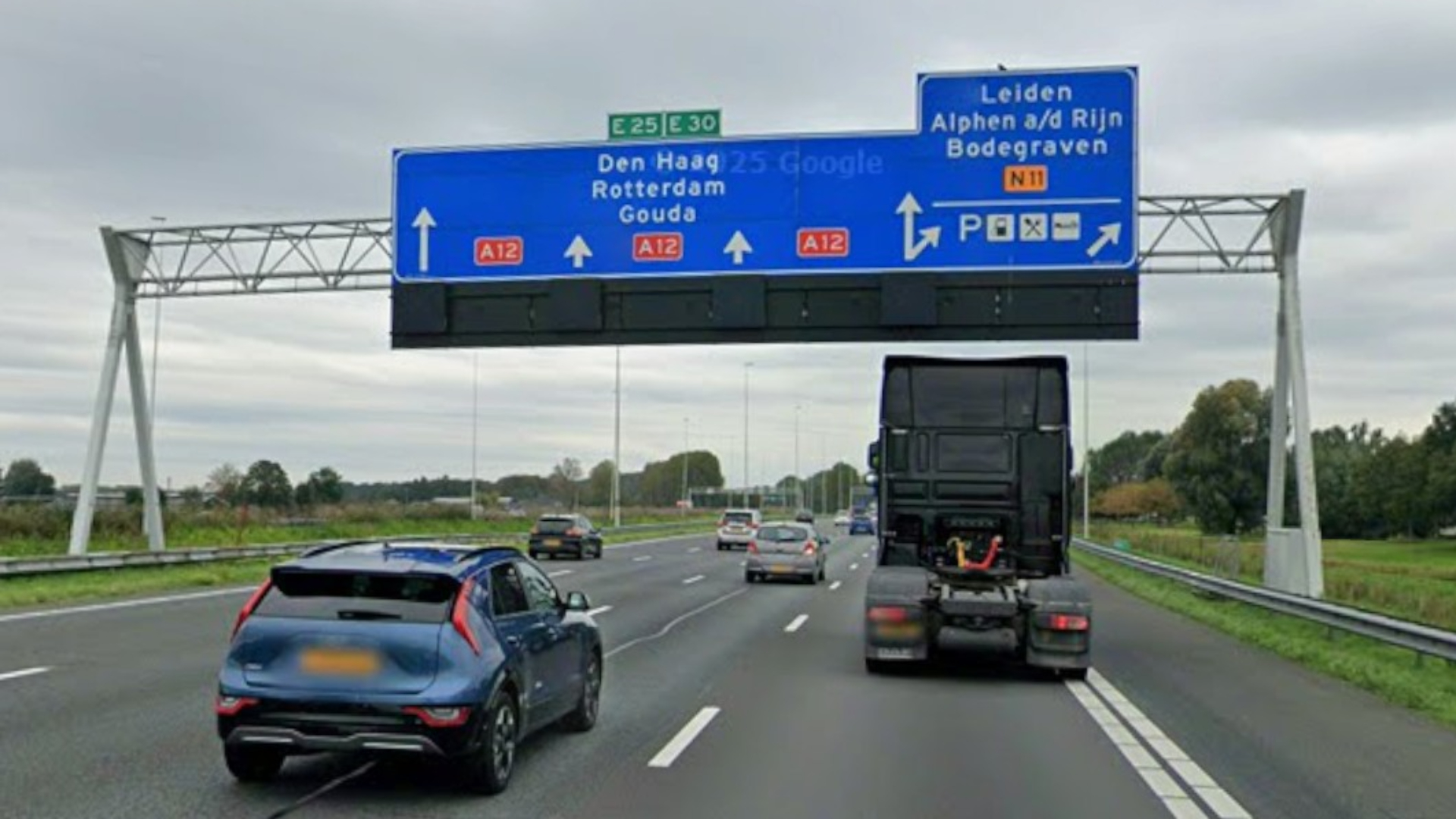 De A12 richting Rotterdam is dit weekend dicht vanaf de afrit Bodegraven (N11).