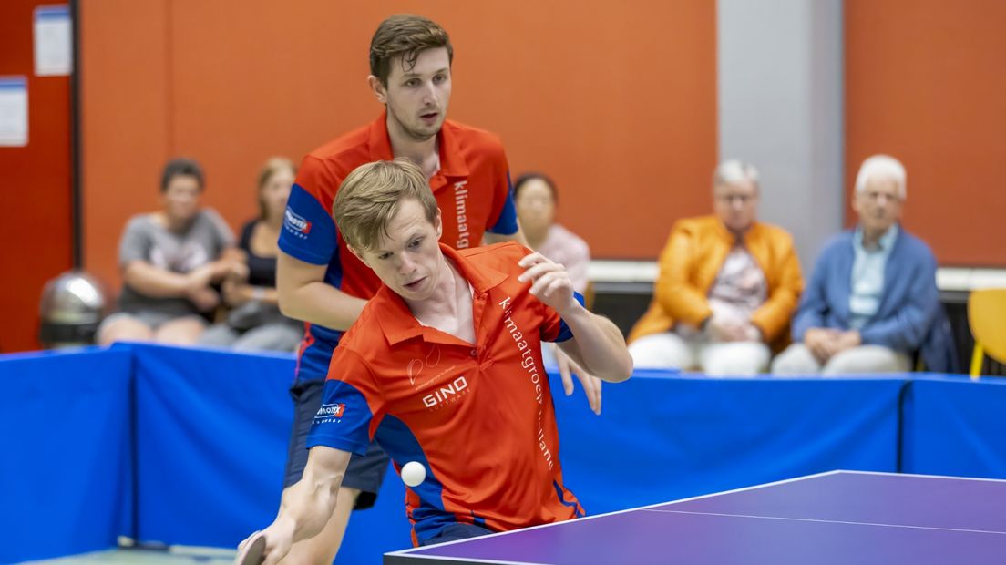 Alexis Douin (voor) en Colin Rengers tijdens het dubbelspel