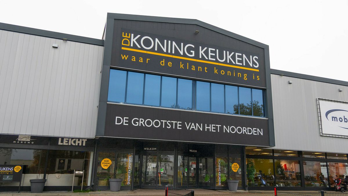 Politie onderzoekt mogelijk strafbaar handelen van keukenzaak in Assen