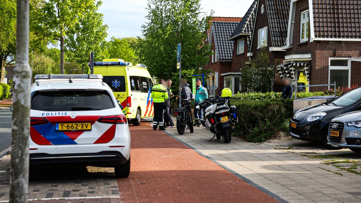 Fatbike en fiets botsen op de Burgemeester Wuiteweg in Drachten