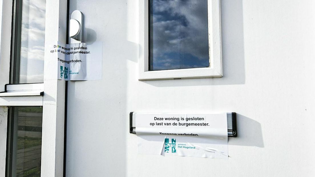 Het pand is door de gemeente verzegeld