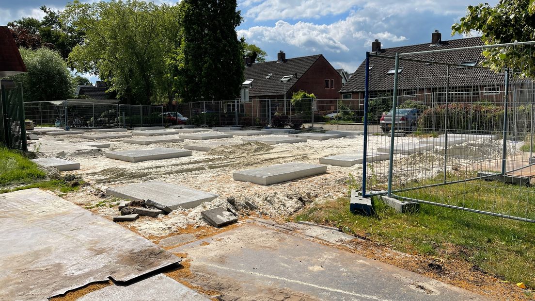 De voorbereidende werkzaamheden voor de units in Zevenhuizen zijn begonnen