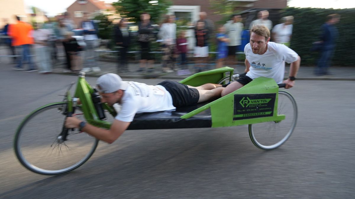 Formule 1, maar dan met bedden op wielen: dorp loopt uit voor hoogtepunt tijdens feestweek