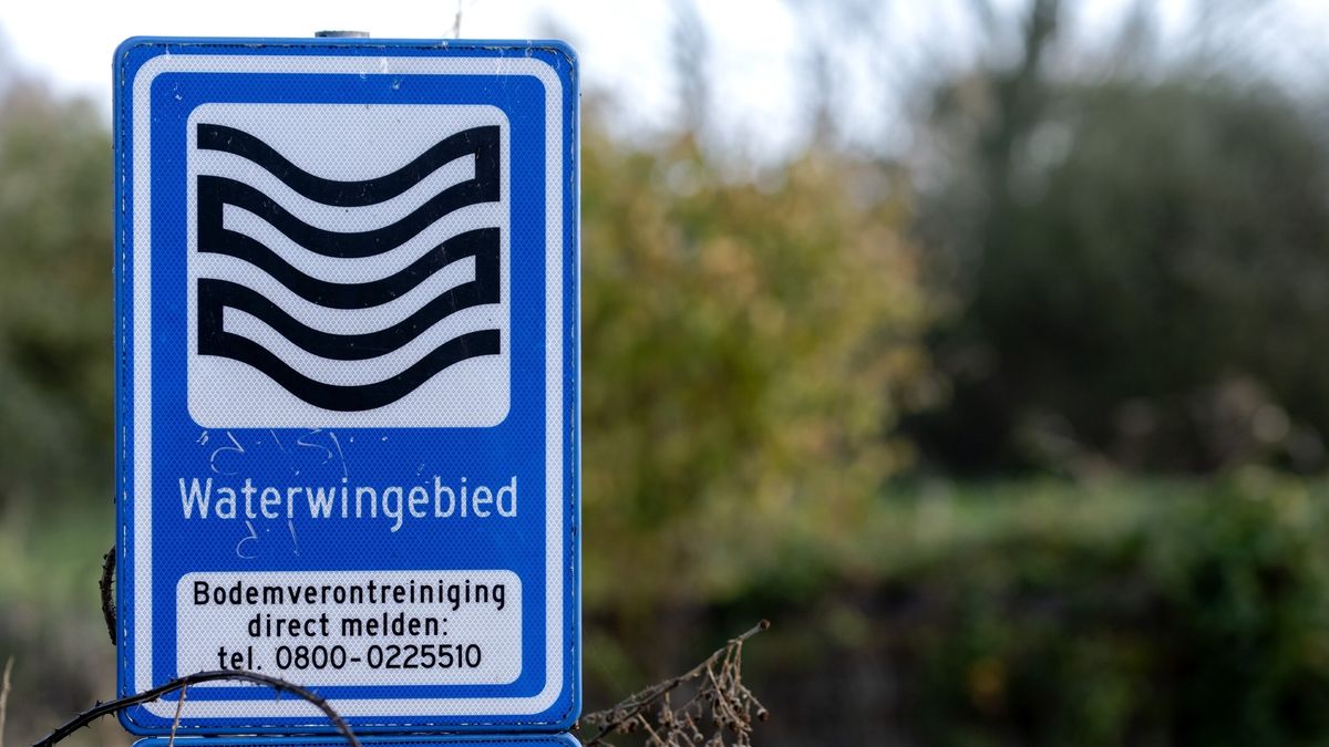 Vervuilde grond met PFAS bij drinkwaterwingebied Nij Beets, grote zorgen bij Vitens