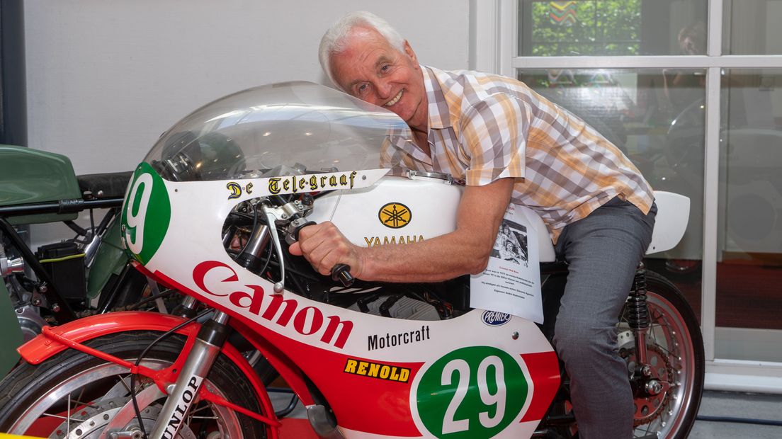 Feest der herkenning voor Wil Hartog: op zo'n soort motor begon hij met racen (Rechten: Kim Stellingwerf)