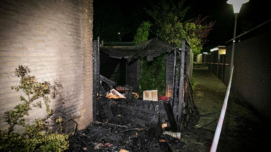 Bij een van de branden ging een schuur in vlammen op.