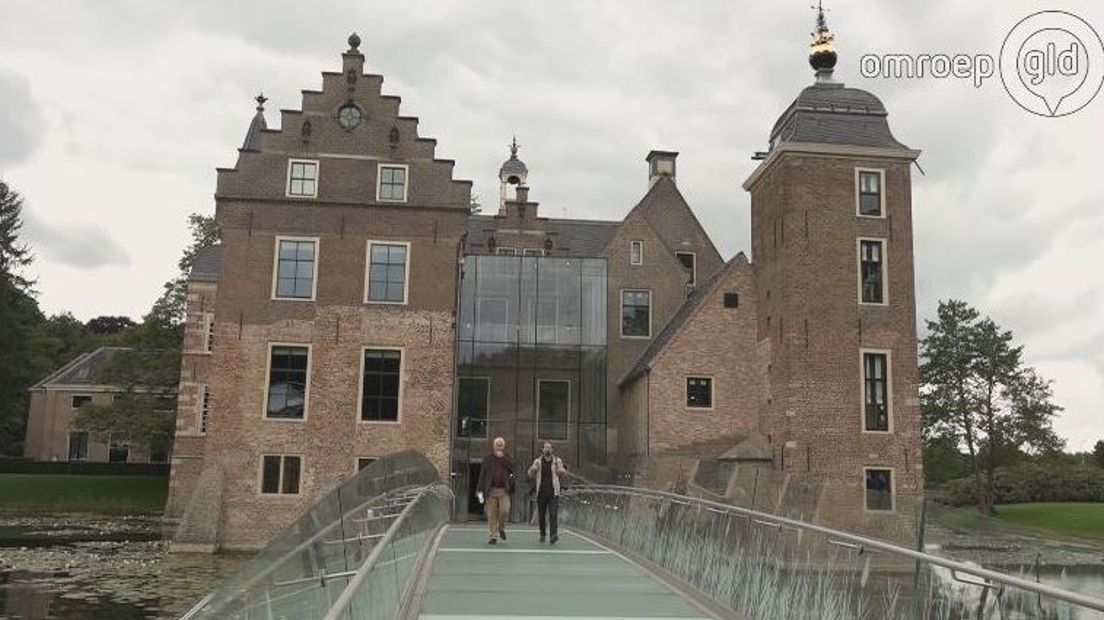 Bij de opening van kasteelmuseum MORE in Ruurlo, twee maanden geleden, werd verwacht dat er zo'n 25.000 tot 30.000 bezoekers per jaar zouden komen. Dat aantal is al ruim overtroffen. De teller staat inmiddels op 50.000.