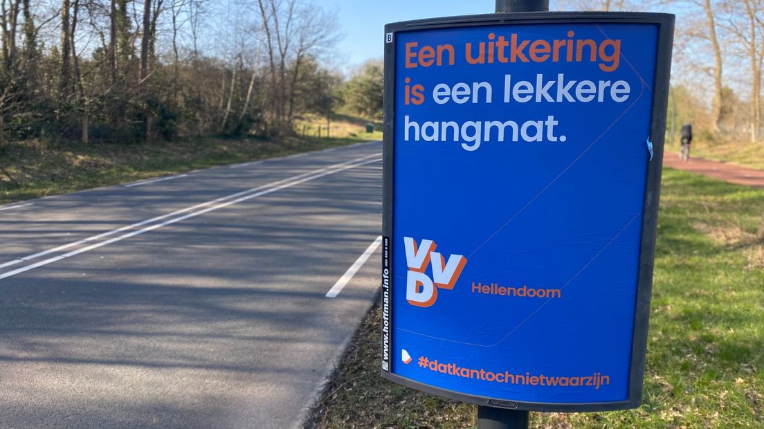VVD haalt maandag posters met kwetsende tekst weg