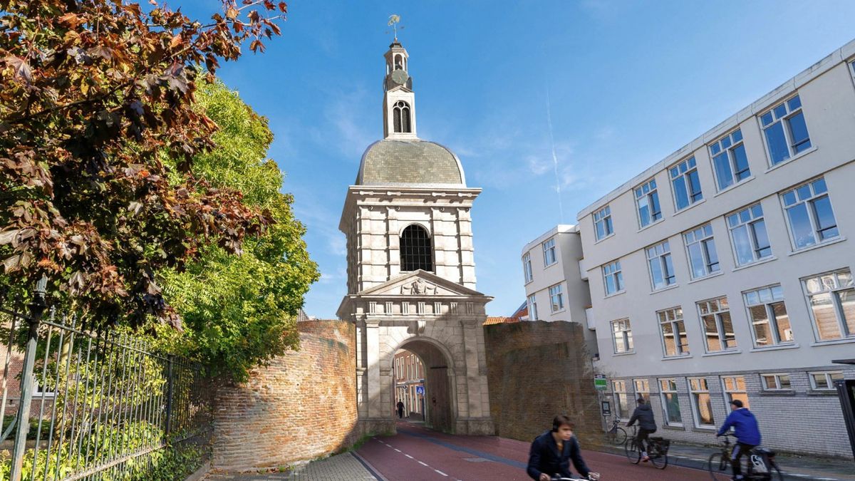 Zo zouden zes verdwenen stadspoorten uit zeventiende eeuw er nu uit hebben gezien
