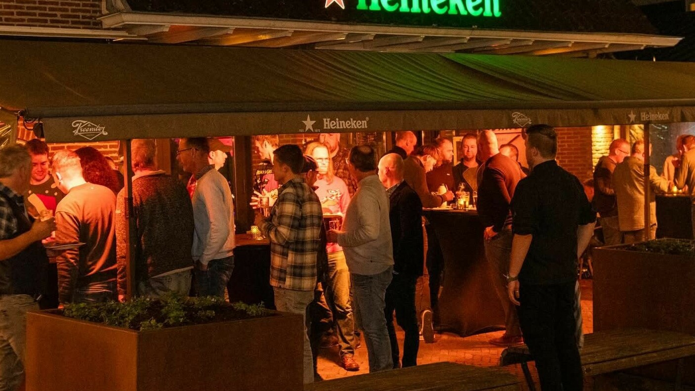 Soargen oer kealslach yn Grouster hoareka, no't Treemter en Bierhalle de doarren slute