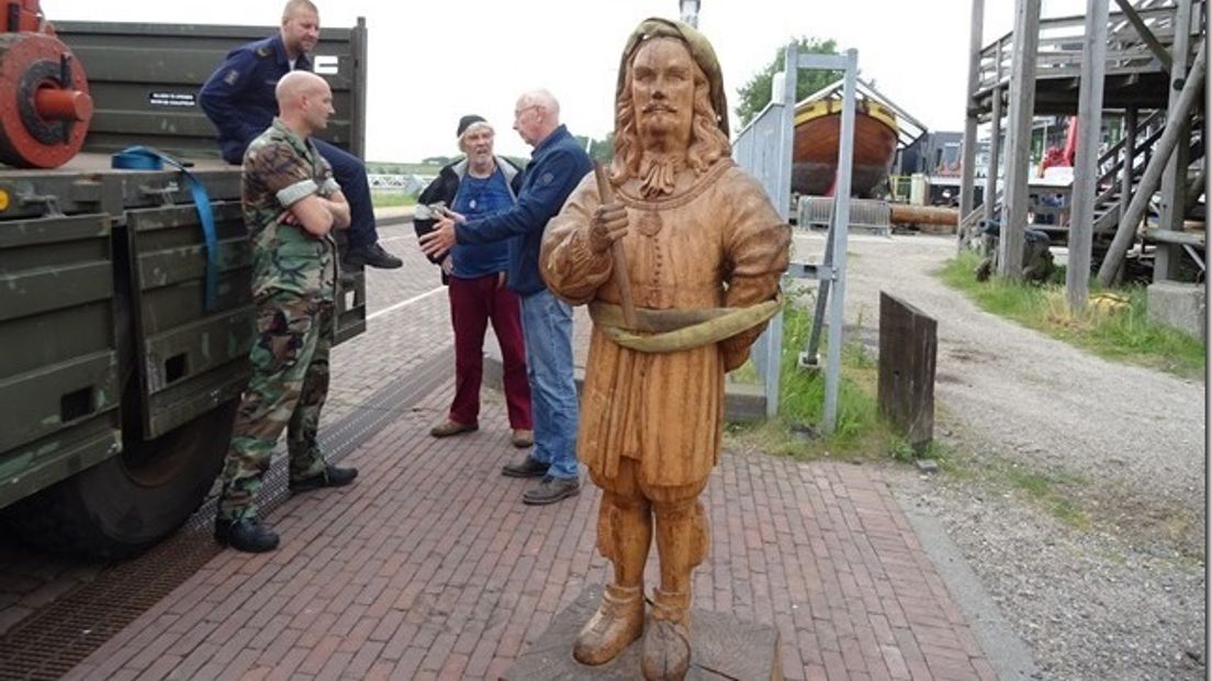 Beeld Michiel de Ruyter spoorloos na Marinedagen