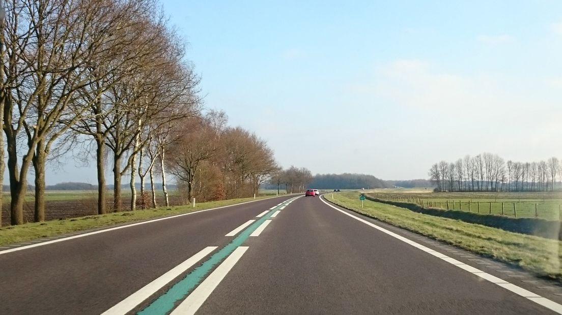 Het Emmer bedrijfsleven wil verdubbeling van onder meer de N381 (Rechten: RTV Drenthe / Jörn Reuvers)