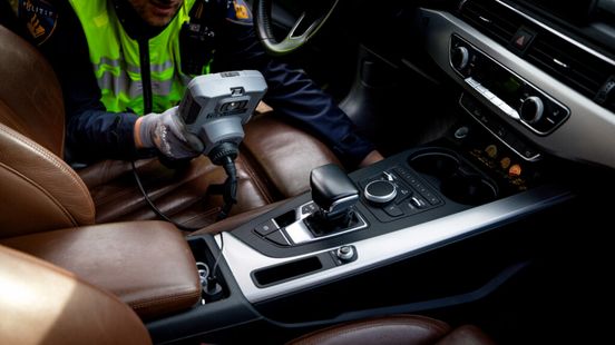 Eigenaar moet luxe sportwagen inleveren vanwege illegaal apparaatje Home