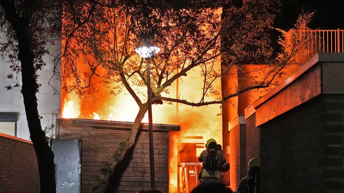 Brand in centrum Nijmegen, meerdere woningen ontruimd