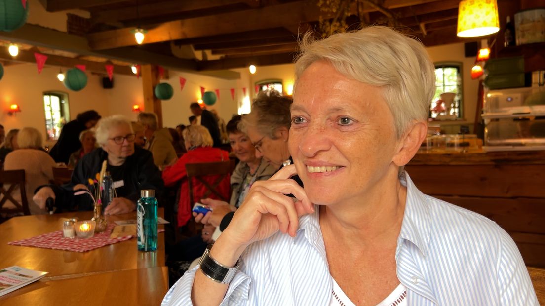 Bea bezoekt het uitje zonder oppashond