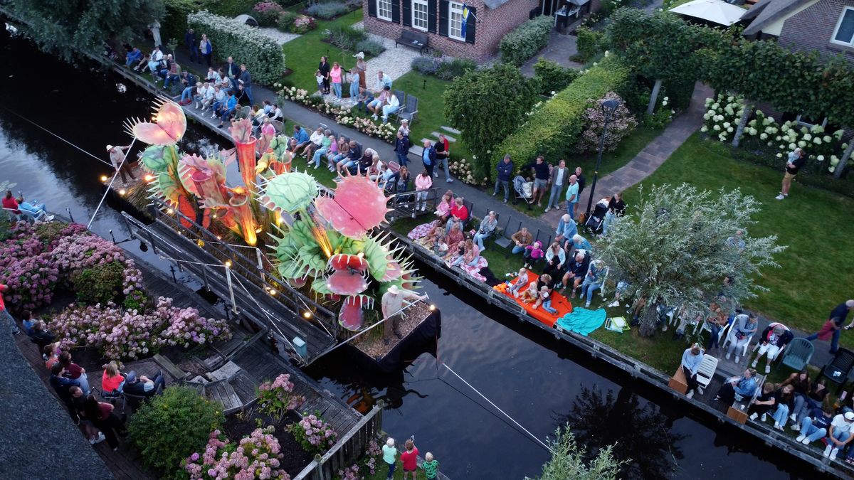 Duizenden bezoekers genieten van gondelvaart in Belt-Schutsloot