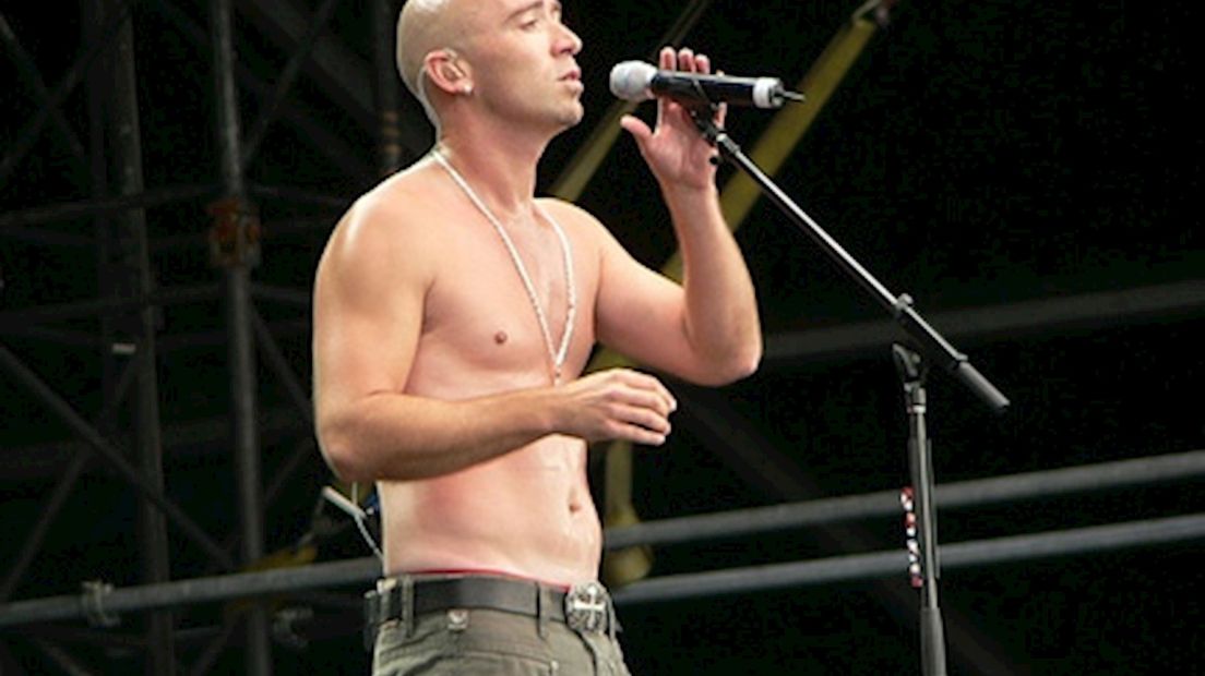 Ed Kowalczyk hoofdact van Dauwpop 2010 RTV Oost Ed Kowalczyk hoofdact van Dauwpop 2010 RTV Oost
