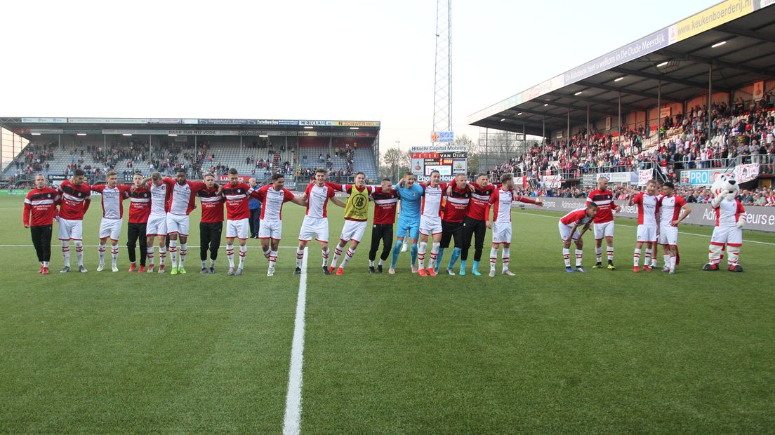 Excelsior verloor vanavond waardoor FC Emmen  het gat met de Rotterdamse club op vijf punten houdt (Rechten: Gerrit Rijkens)