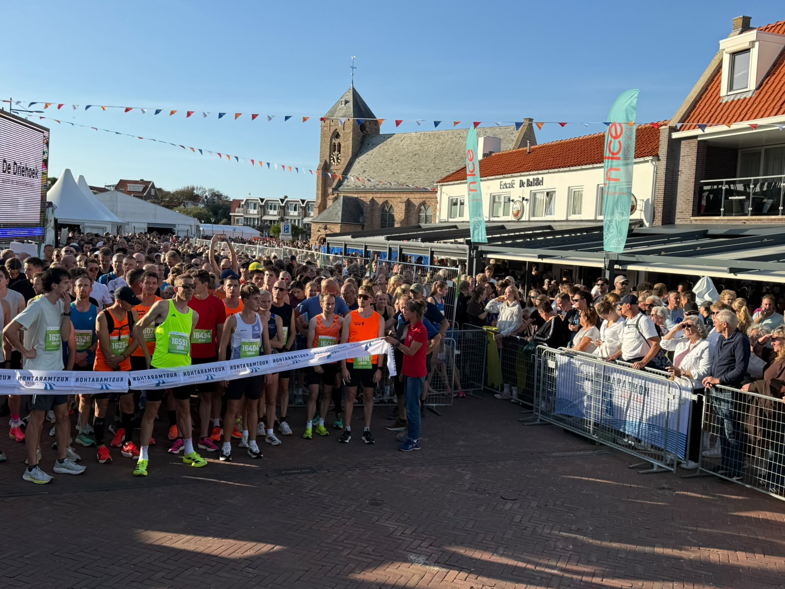 Trailrunners staan klaar voor de start