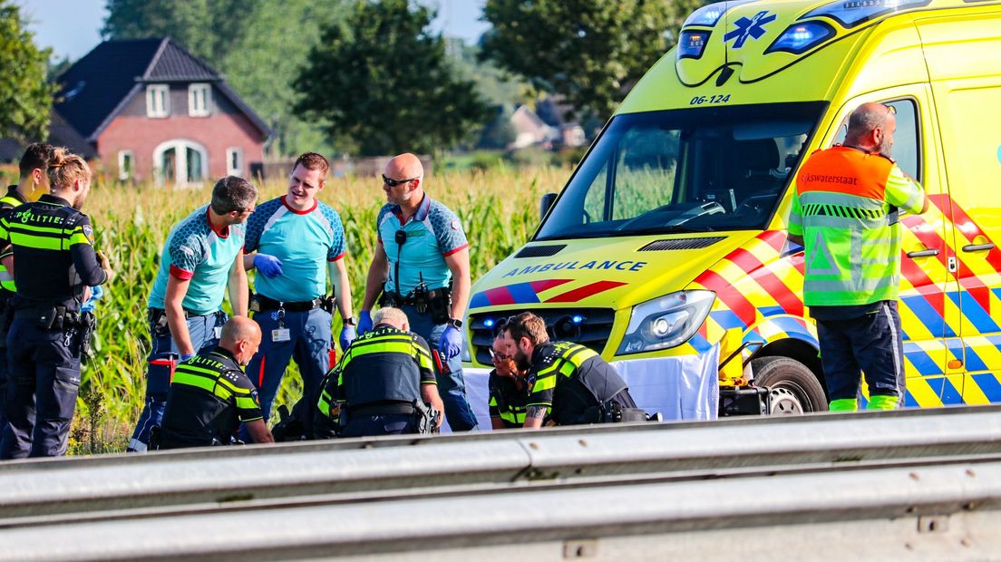 Man (34) rent over A1 bij Wilp.