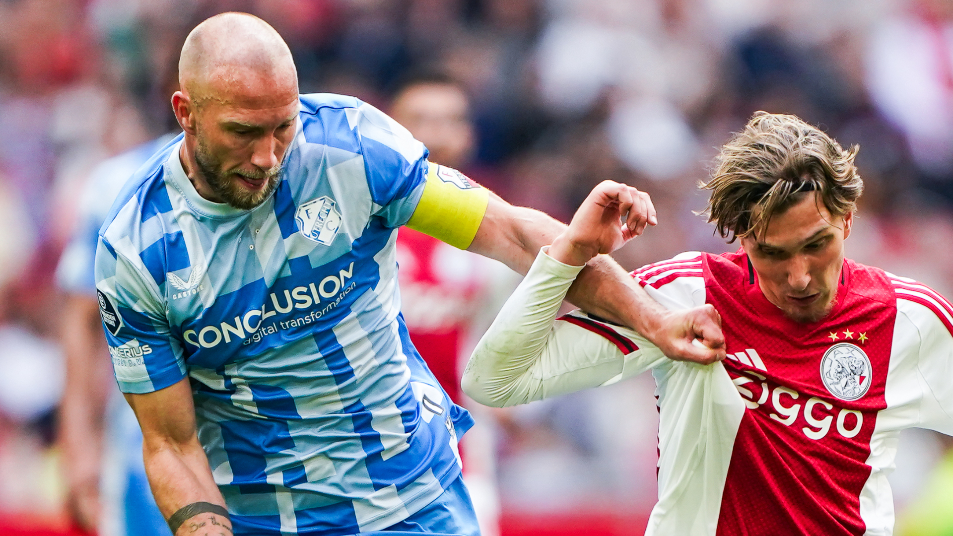 FC Utrecht verslaat Ajax en plaatst zich voor play-offs: 'Scoren tegen Ajax in de laatste minuut, da