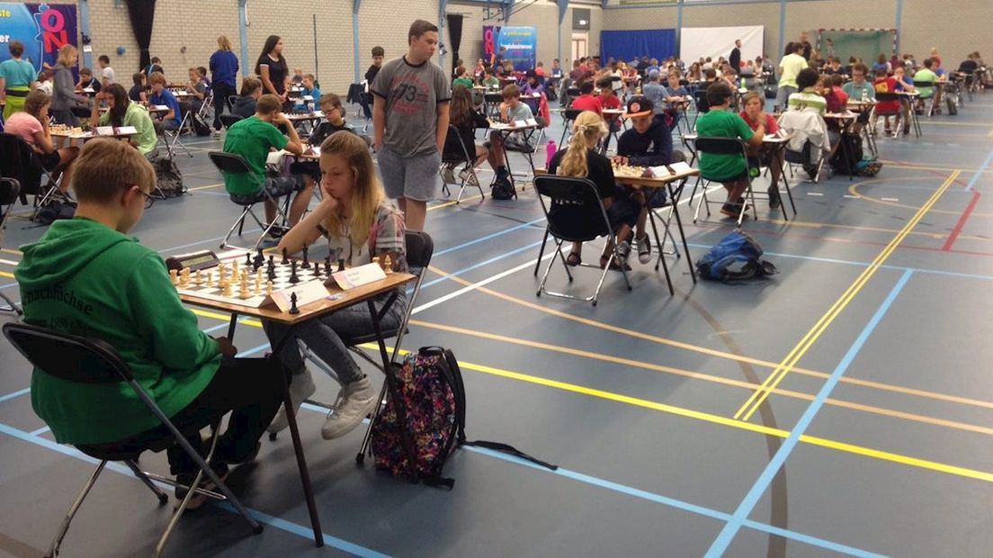 Een record: 330 jonge schakers op 25ste editie van NK Schaken Jeugd in Borne