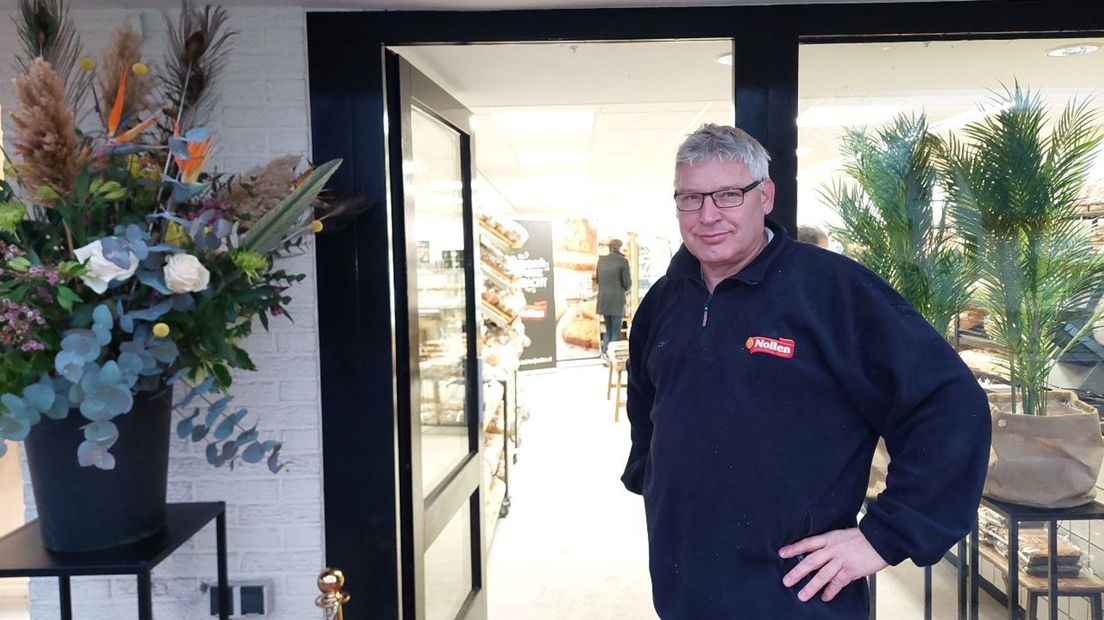 Vincent Nollen opent tijdelijke bakkerij na brand afgelopen zaterdag