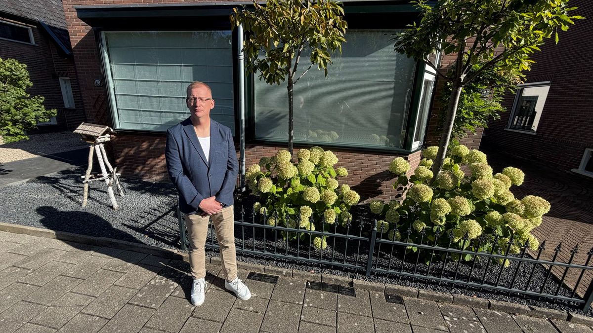 Apeldoorn eert 420 Joodse slachtoffers: 'Achter iedere steen zit een verhaal'
