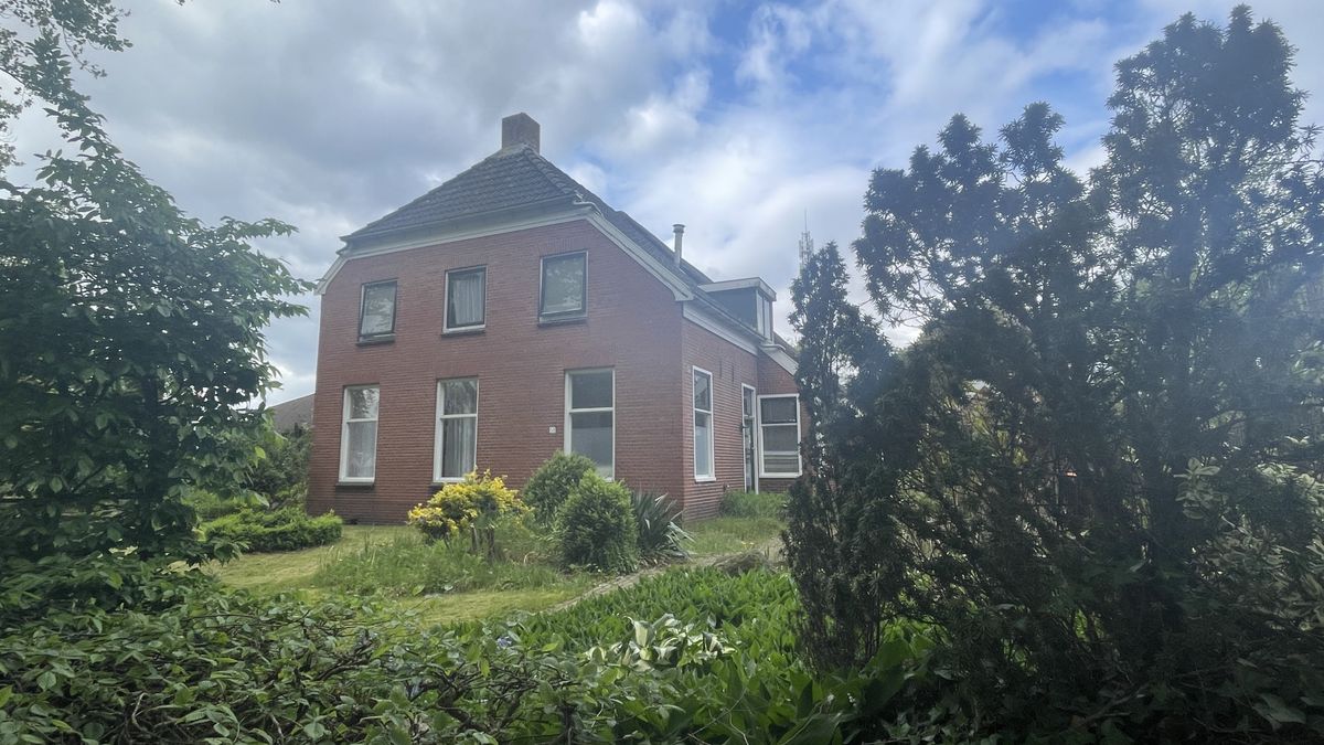 Nieuw leven voor De Smidswal: Historische boerderij wordt herbouwd in Exloo