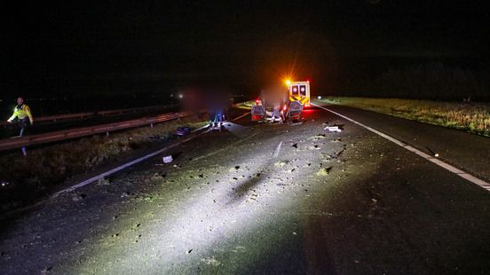 112-nieuws woensdag 27 maart: Auto op de kop op A7 bij Beerta • Nachtelijke autobrand A7