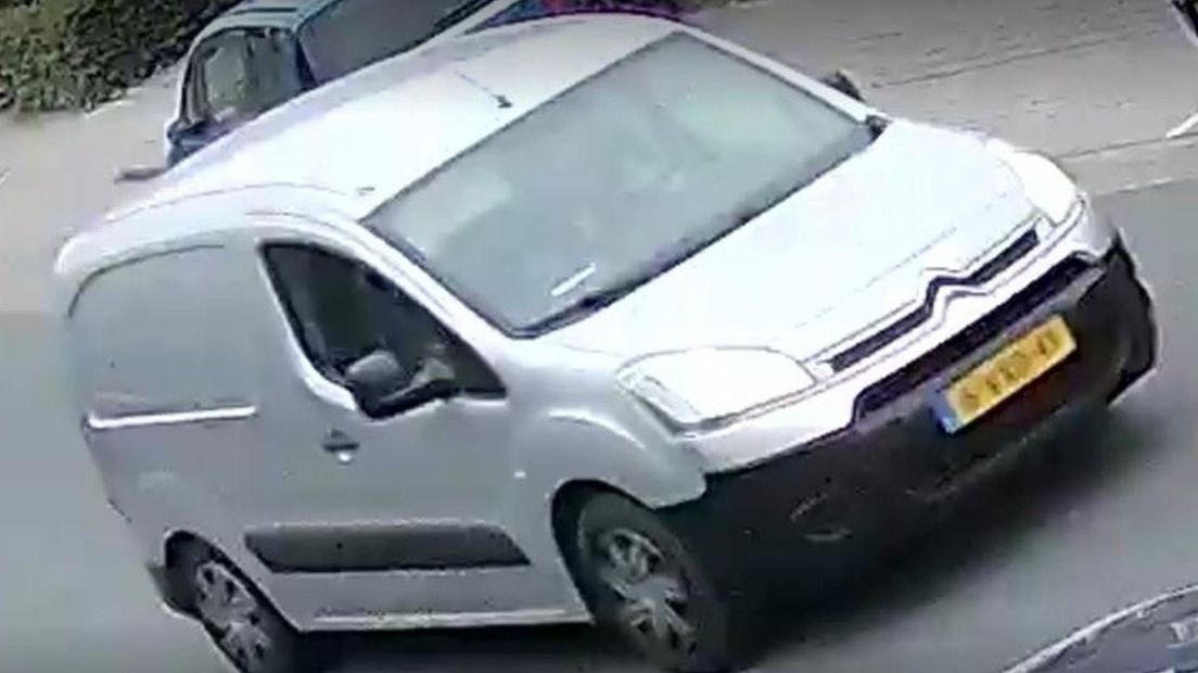 De politie vroeg in het tv-programma Plaats Delict aandacht voor de hit and run in Almelo.