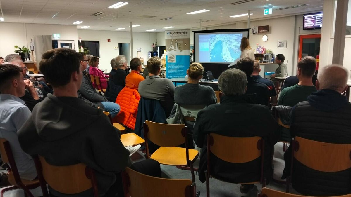 Waterschap wil dijk bij Buitenhaven in Vlissingen versterken met grondberm voor extra stabiliteit