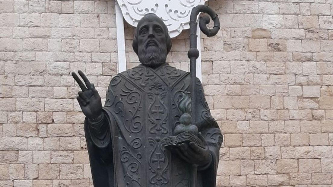 Sint in Bari