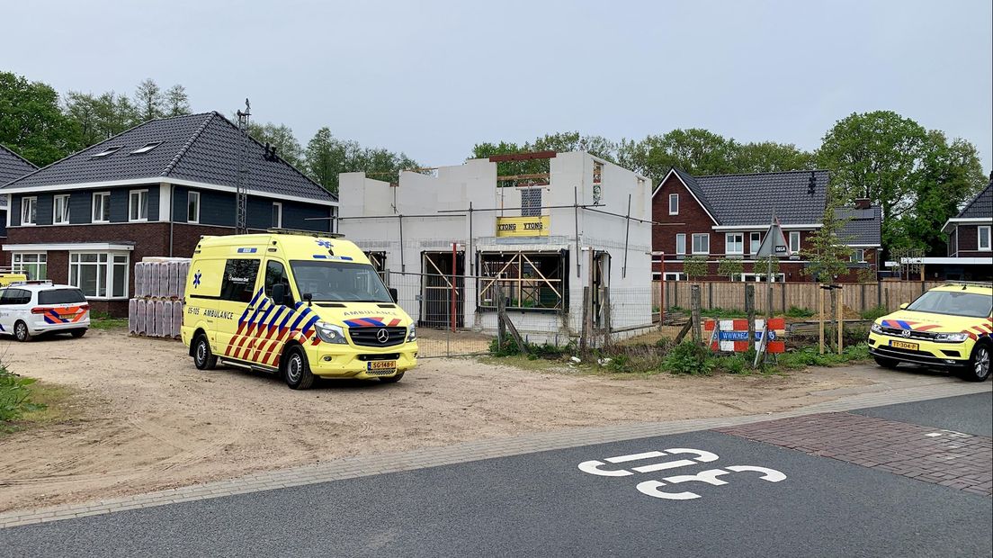 Gewonden bij ongeluk op bouwplaats in Oldenzaal