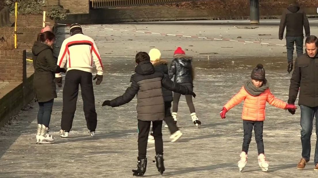 Er zijn veel schaatsplekken op de laatste ijsdag in Gelderland.