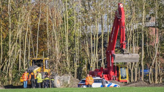 Ongeval bij bodemsanering in IJsselstein, slachtoffer gewond naar ziekenhuis. Ongeval bij bodemsanering in IJsselstein, slachtoffer gewond naar ziekenhuis.