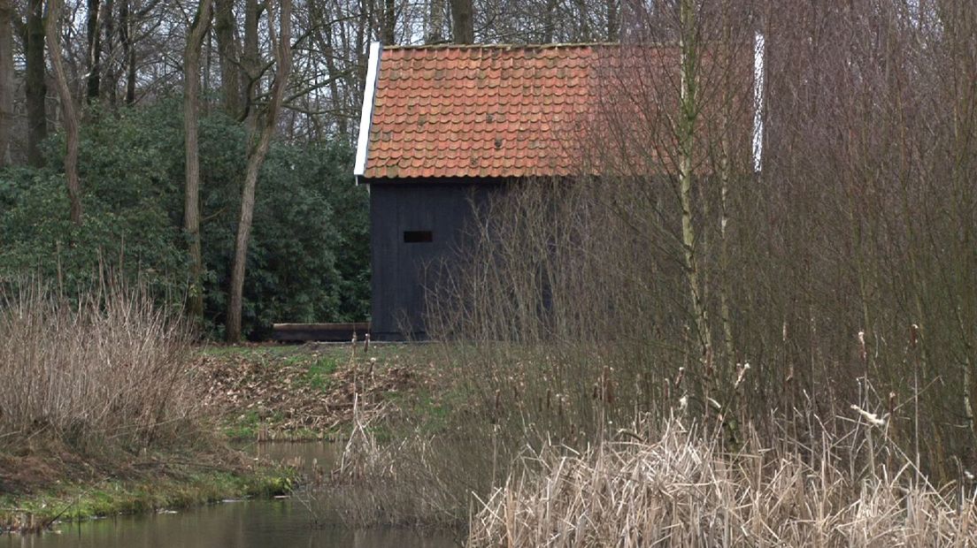 de vogelkijkhut in De Luttte