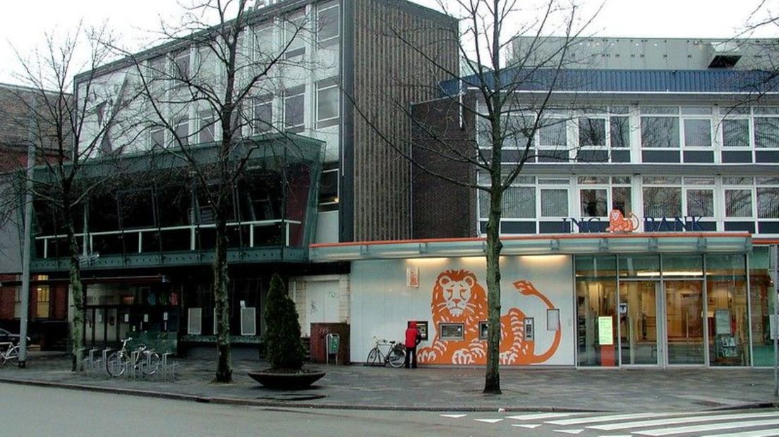 Stichting De Brug in Stad woedend op ING: 'We worden gegijzeld door de