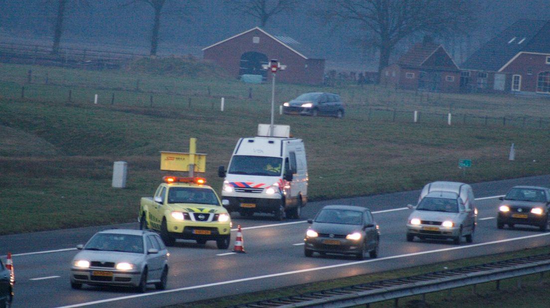 Gekantelde vrachtwagen A1