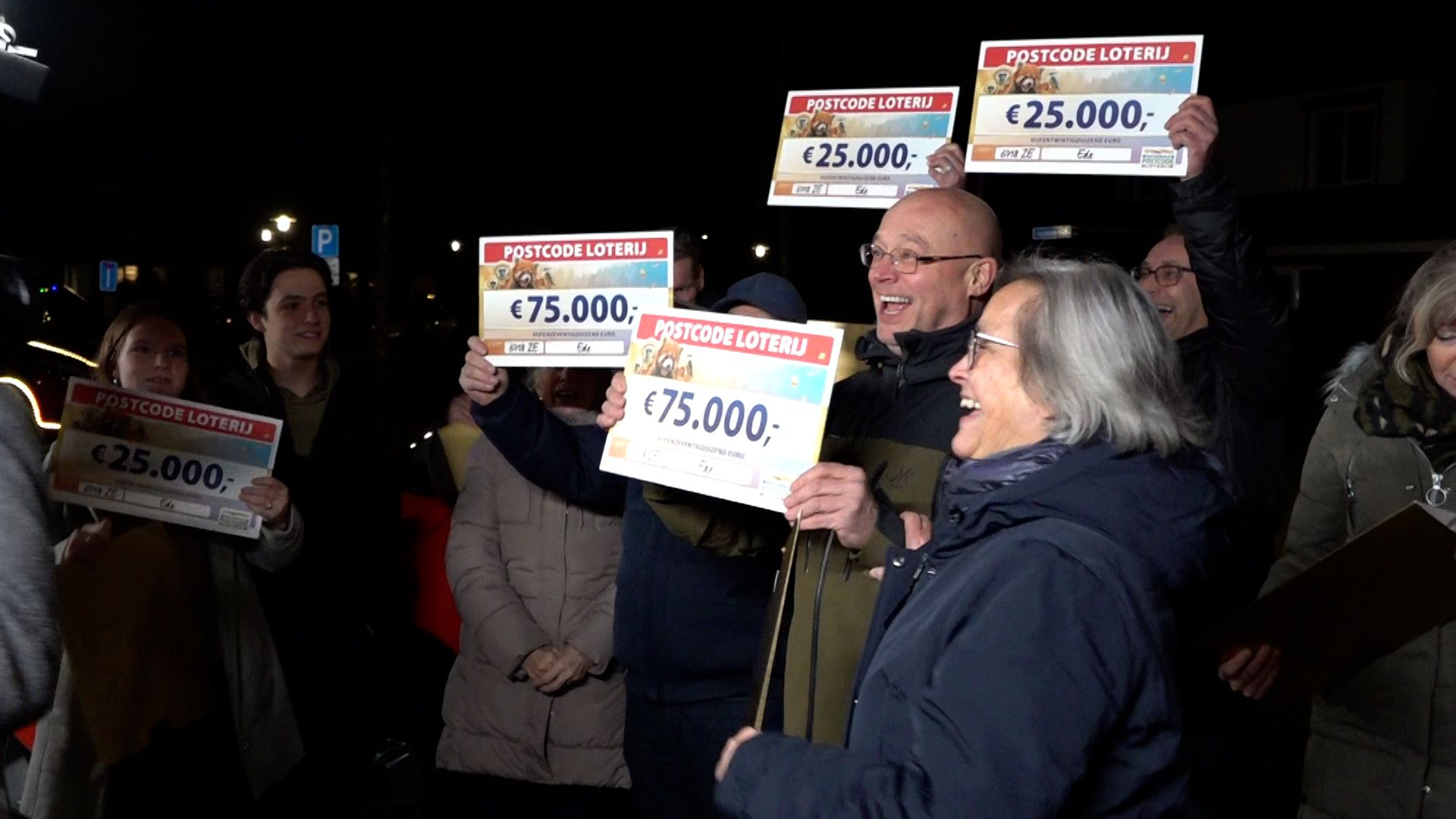 Straat verdeelt half miljoen euro van Postcode Loterij