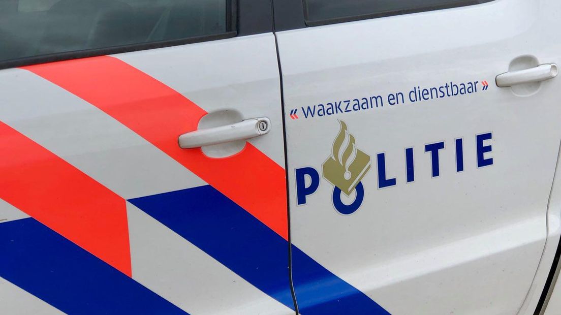 Politie pakt Emmenaar op (Rechten: RTV Drenthe/Wolter Klok)