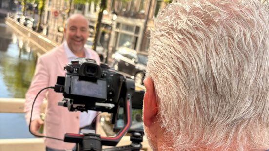 Kees scoort hit met Duitse Foxy Foxtrot van vader Nico Haak: 'Ik dacht: moet dat nog een keer?' Home