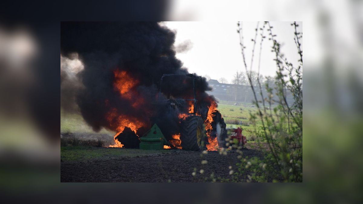 Trekker met giertank gekanteld in Bantega