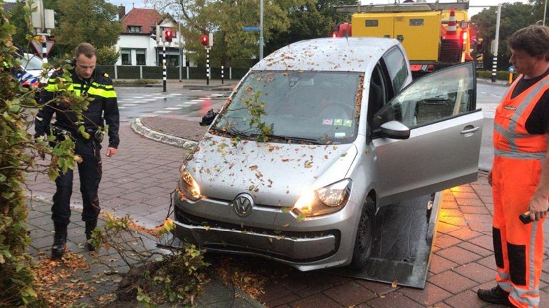 Een van de ongevallen in de afgelopen jaren op de Stationsweg.
