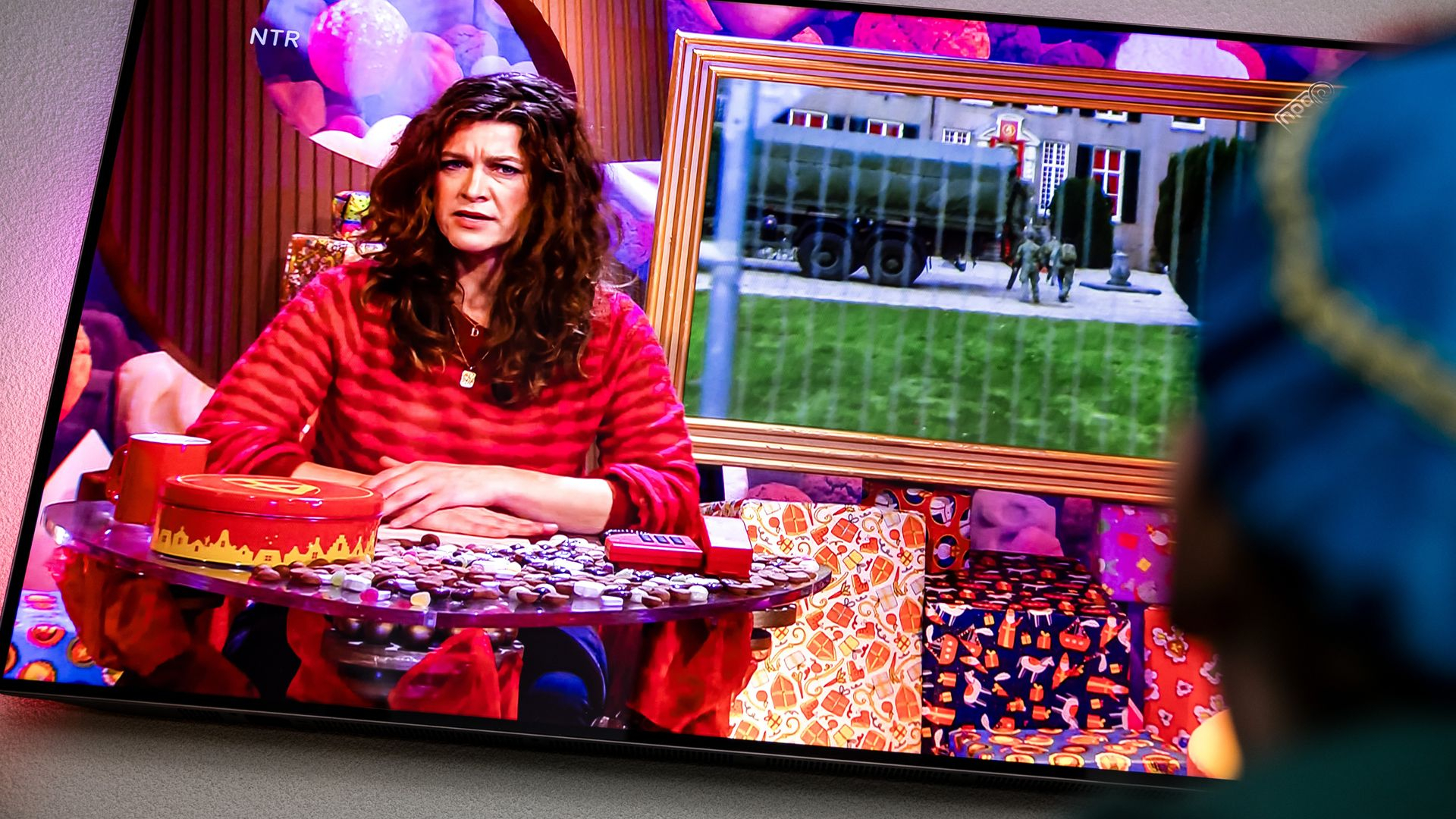 Inbrekers slaan toe terwijl gezin Sinterklaasjournaal kijkt