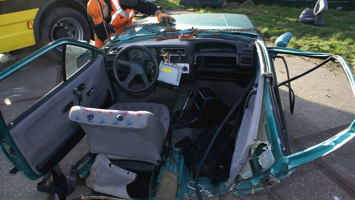 Gewonden bij ongeluk Schuinesloot