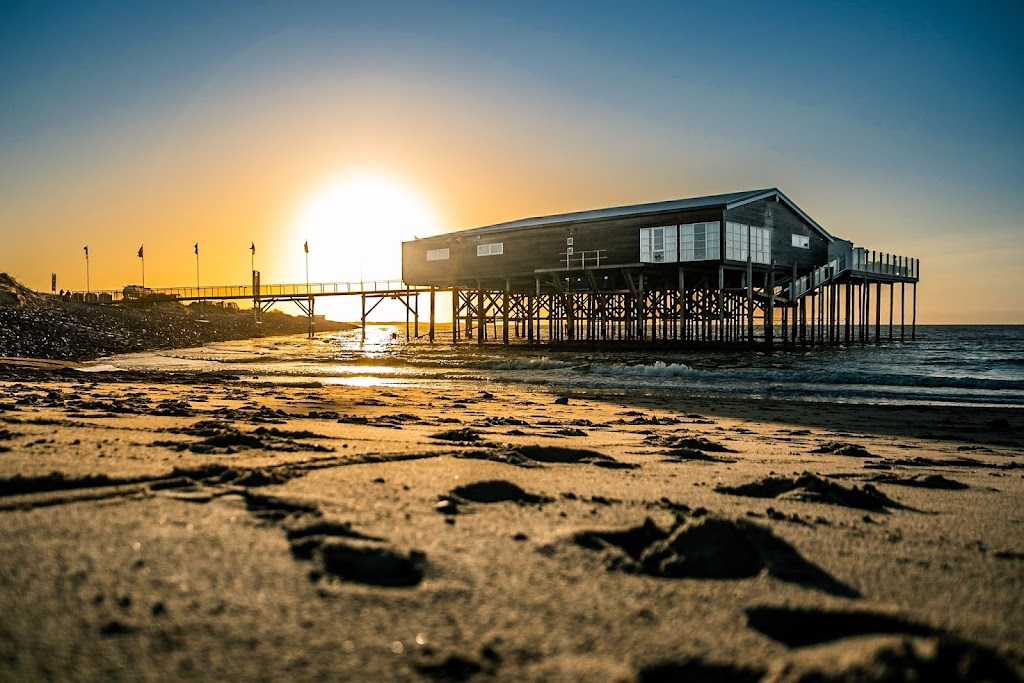 Strandclub op Brouwersdam met nieuwe fundering